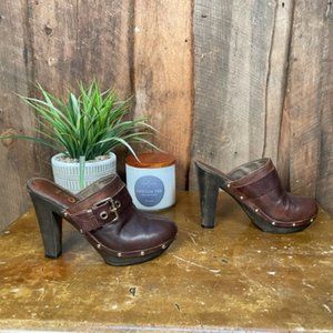 Report Leather Platform Clogs - Size 6